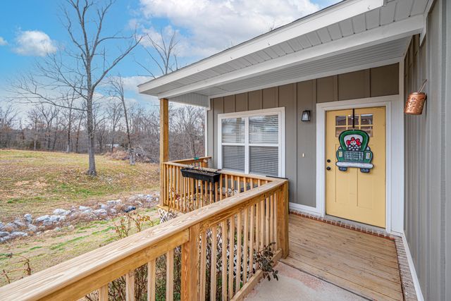 0920 Snyder Springs, Watts, OK 74964