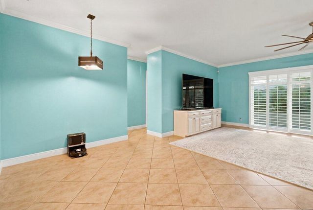18310 42nd Road N, Loxahatchee, FL 33470