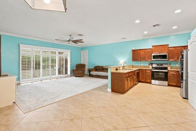 18310 42nd Road N, Loxahatchee, FL 33470