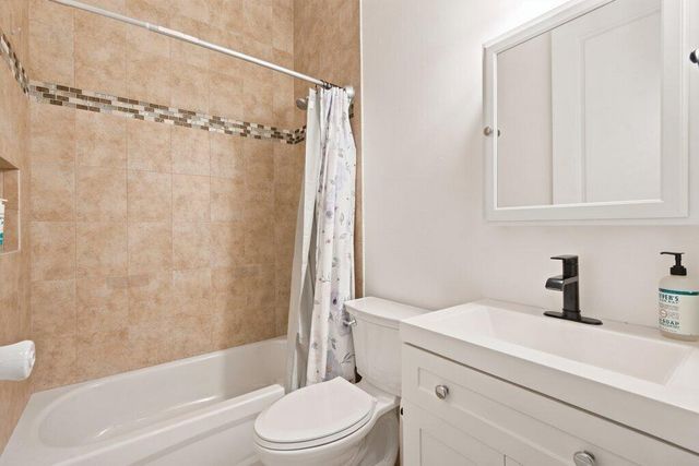 18310 42nd Road N, Loxahatchee, FL 33470