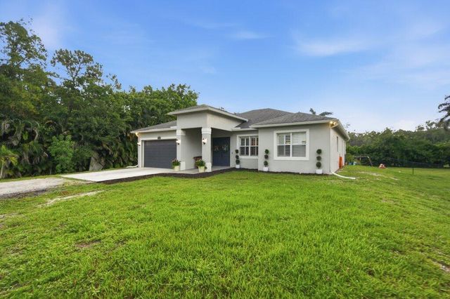 18310 42nd Road N, Loxahatchee, FL 33470