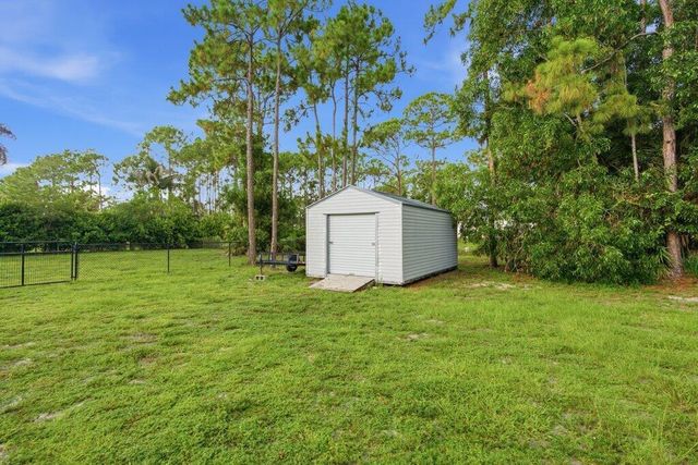 18310 42nd Road N, Loxahatchee, FL 33470
