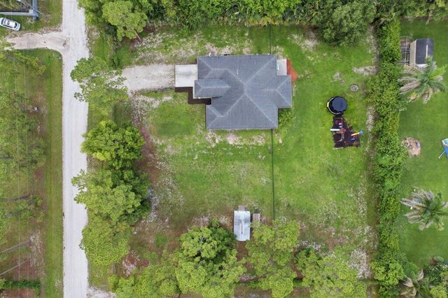 18310 42nd Road N, Loxahatchee, FL 33470