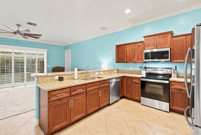 18310 42nd Road N, Loxahatchee, FL 33470