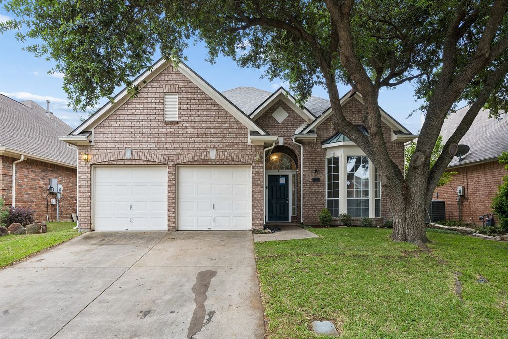 3768 Lakeway Court, Addison, TX 75001