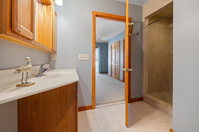 91 Algonquin Road, Enfield, NH 03748