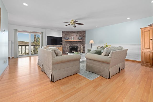 91 Algonquin Road, Enfield, NH 03748