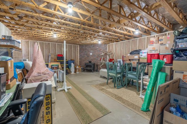 91 Algonquin Road, Enfield, NH 03748