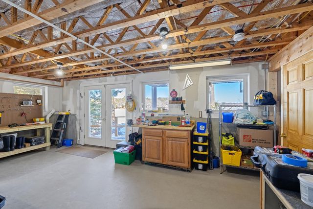 91 Algonquin Road, Enfield, NH 03748