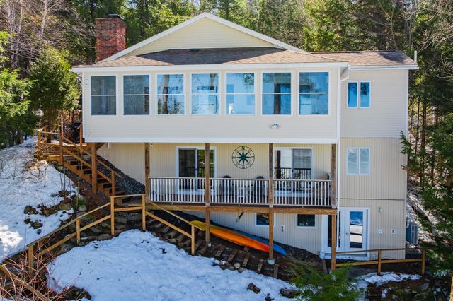 91 Algonquin Road, Enfield, NH 03748