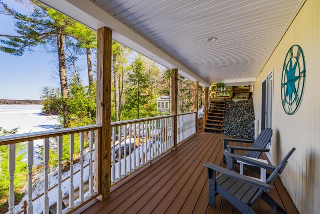 91 Algonquin Road, Enfield, NH 03748