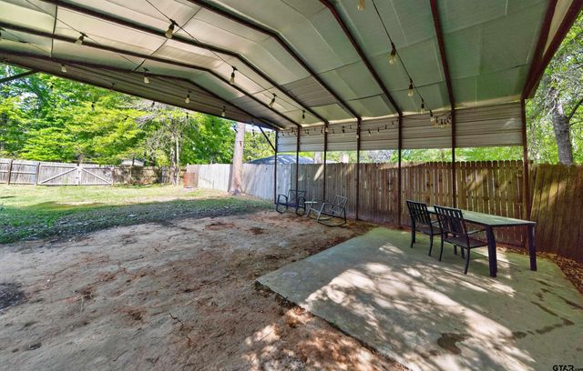 15544 Nell Lynn Ln, Tyler, TX 75707