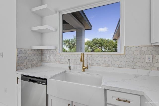 5269 Los Arboles Avenue, Brownsville, TX 78520