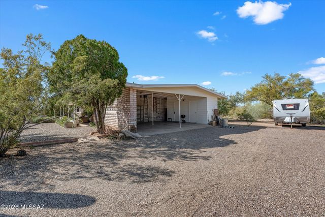 7355 N La Oesta Avenue, Tucson, AZ 85704