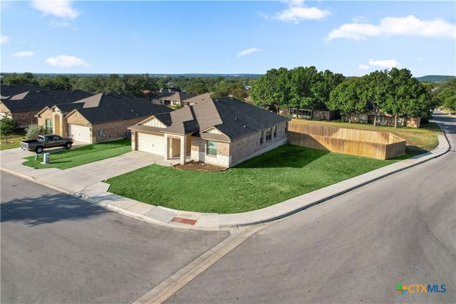 100 Pepper Mill Loop, Burnet, TX 78611