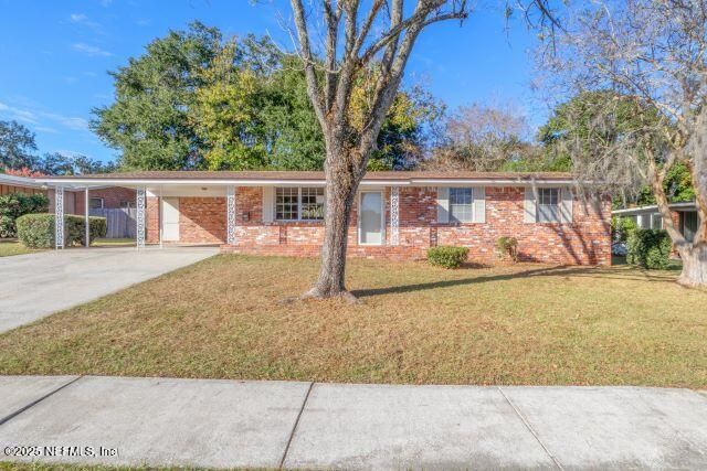 1130 CROWN Drive, Jacksonville, FL 32221