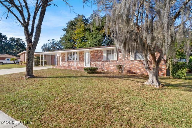 1130 CROWN Drive, Jacksonville, FL 32221