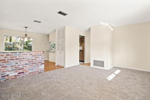 1130 CROWN Drive, Jacksonville, FL 32221