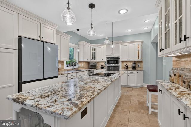 3134 CLAYBORNE AVE, Alexandria, VA 22306