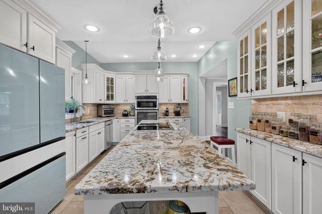 3134 CLAYBORNE AVE, Alexandria, VA 22306