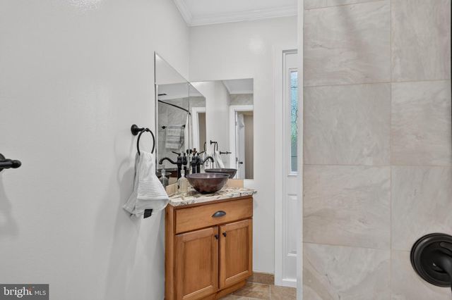 3134 CLAYBORNE AVE, Alexandria, VA 22306