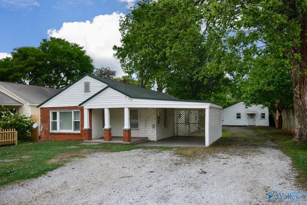 1603 Rison Avenue NE, Huntsville, AL 35801