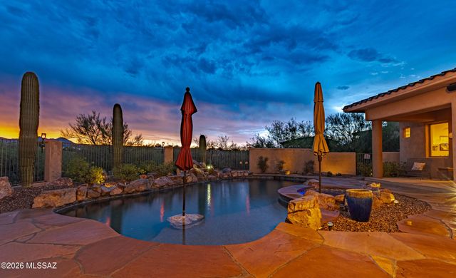 850 W Big Sand Place, Oro Valley, AZ 85755