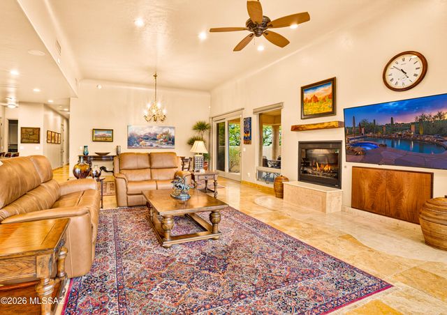 850 W Big Sand Place, Oro Valley, AZ 85755