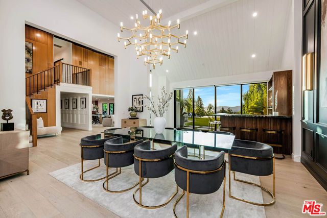 3915 Vista Linda Drive, Encino (los Angeles), CA 91316
