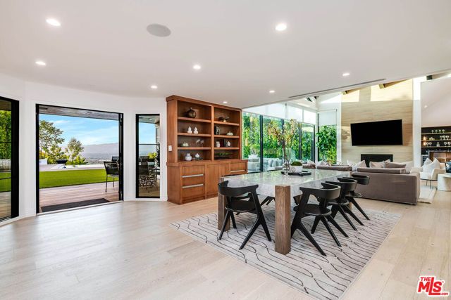 3915 Vista Linda Drive, Encino (los Angeles), CA 91316