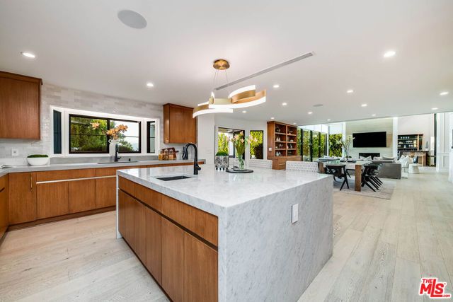 3915 Vista Linda Drive, Encino (los Angeles), CA 91316