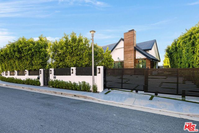 3915 Vista Linda Drive, Encino (los Angeles), CA 91316