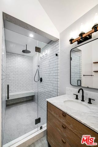 3915 Vista Linda Drive, Encino (los Angeles), CA 91316
