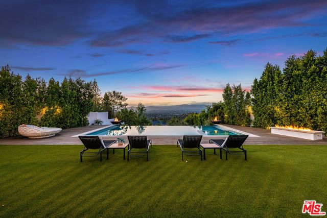 3915 Vista Linda Drive, Encino (los Angeles), CA 91316