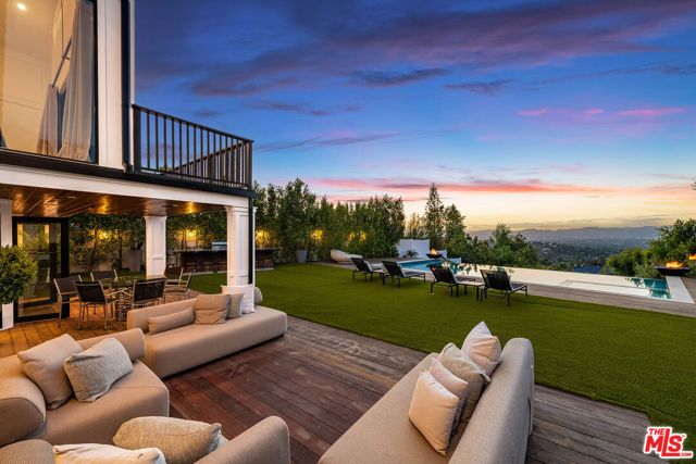 3915 Vista Linda Drive, Encino (los Angeles), CA 91316
