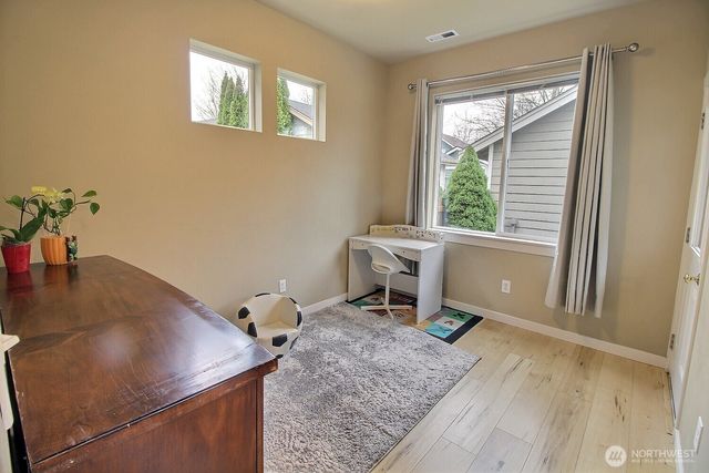 34702 SE Kinsey Street, Snoqualmie, WA 98065