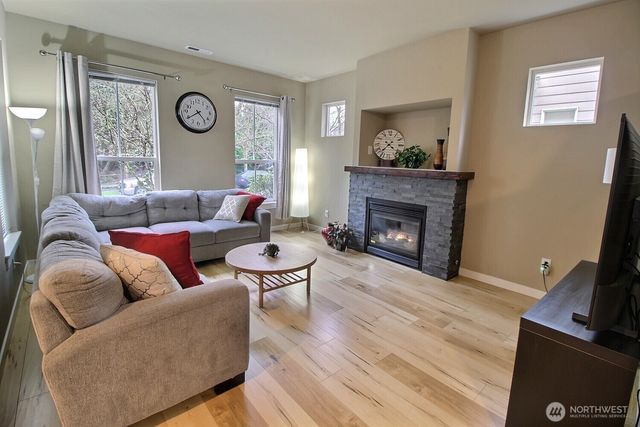 34702 SE Kinsey Street, Snoqualmie, WA 98065