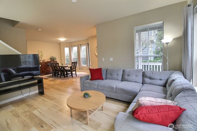 34702 SE Kinsey Street, Snoqualmie, WA 98065