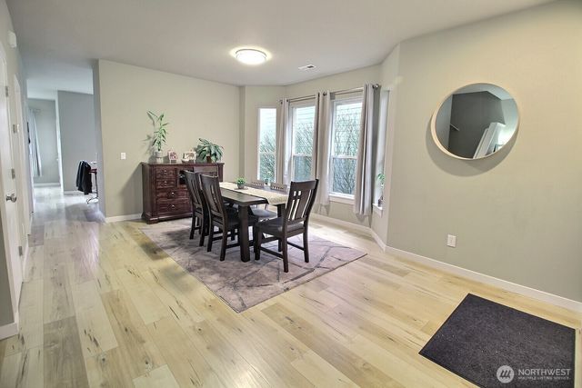 34702 SE Kinsey Street, Snoqualmie, WA 98065