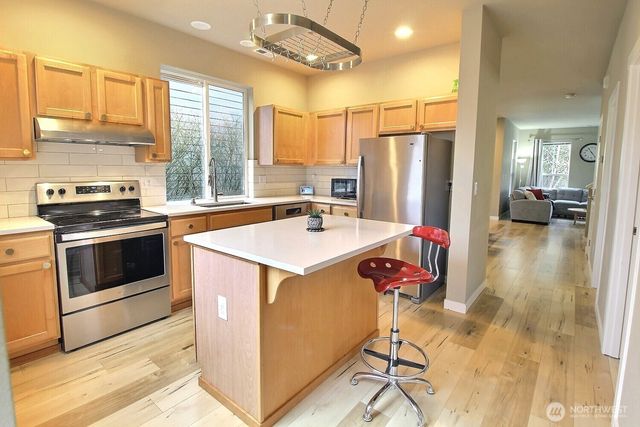 34702 SE Kinsey Street, Snoqualmie, WA 98065