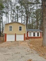 392 Harmony Grove Road, Lilburn, GA 30047