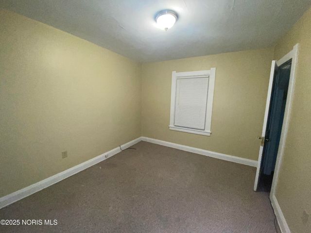 815 Woodward Avenue, Toledo, OH 43608