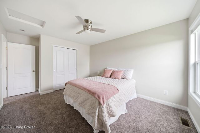 2004 Cherry Creek Rd, La Grange, KY 40031