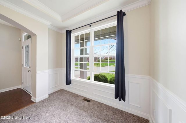 2004 Cherry Creek Rd, La Grange, KY 40031