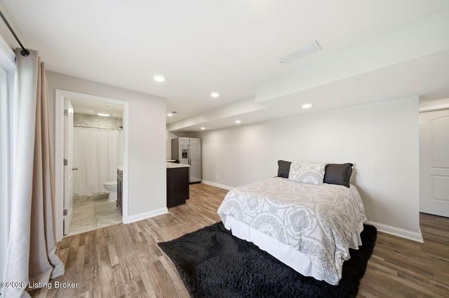 2004 Cherry Creek Rd, La Grange, KY 40031