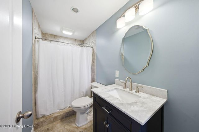 2004 Cherry Creek Rd, La Grange, KY 40031