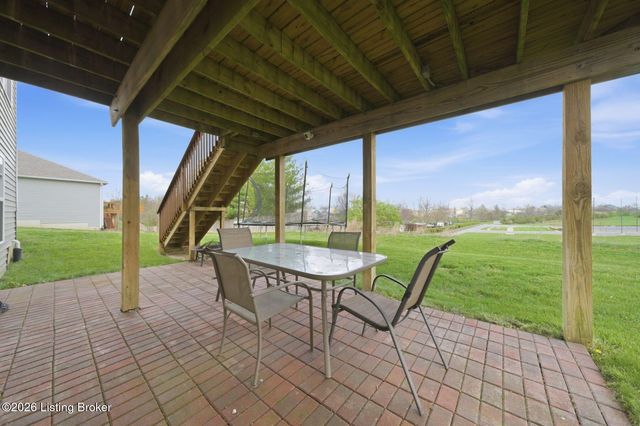 2004 Cherry Creek Rd, La Grange, KY 40031