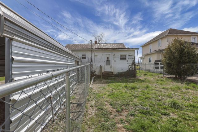 1080 Church Street, Logan, OH 43138