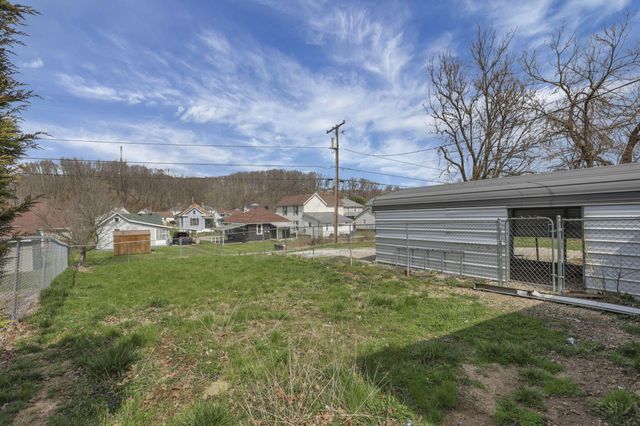 1080 Church Street, Logan, OH 43138