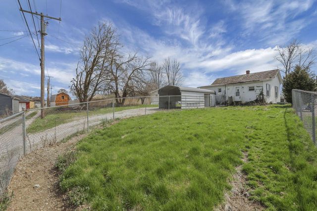 1080 Church Street, Logan, OH 43138